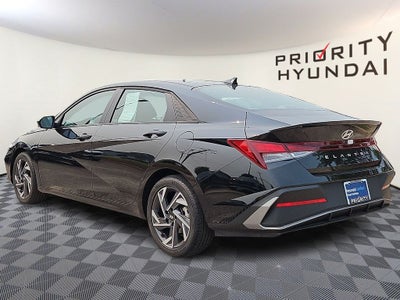 2025 Hyundai Elantra SEL Sport