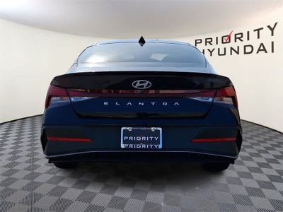 2025 Hyundai Elantra SEL Sport