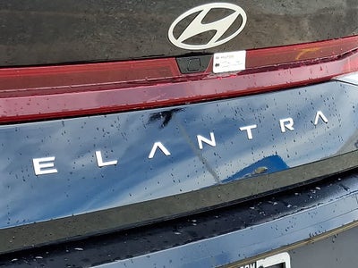 2025 Hyundai Elantra SEL Sport