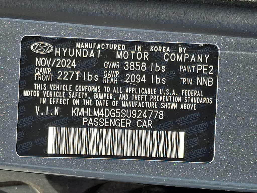 2025 Hyundai Elantra SEL Sport