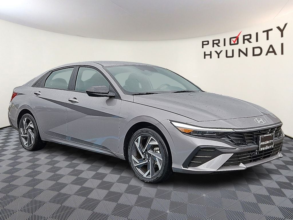 2025 Hyundai Elantra Hybrid SEL Sport