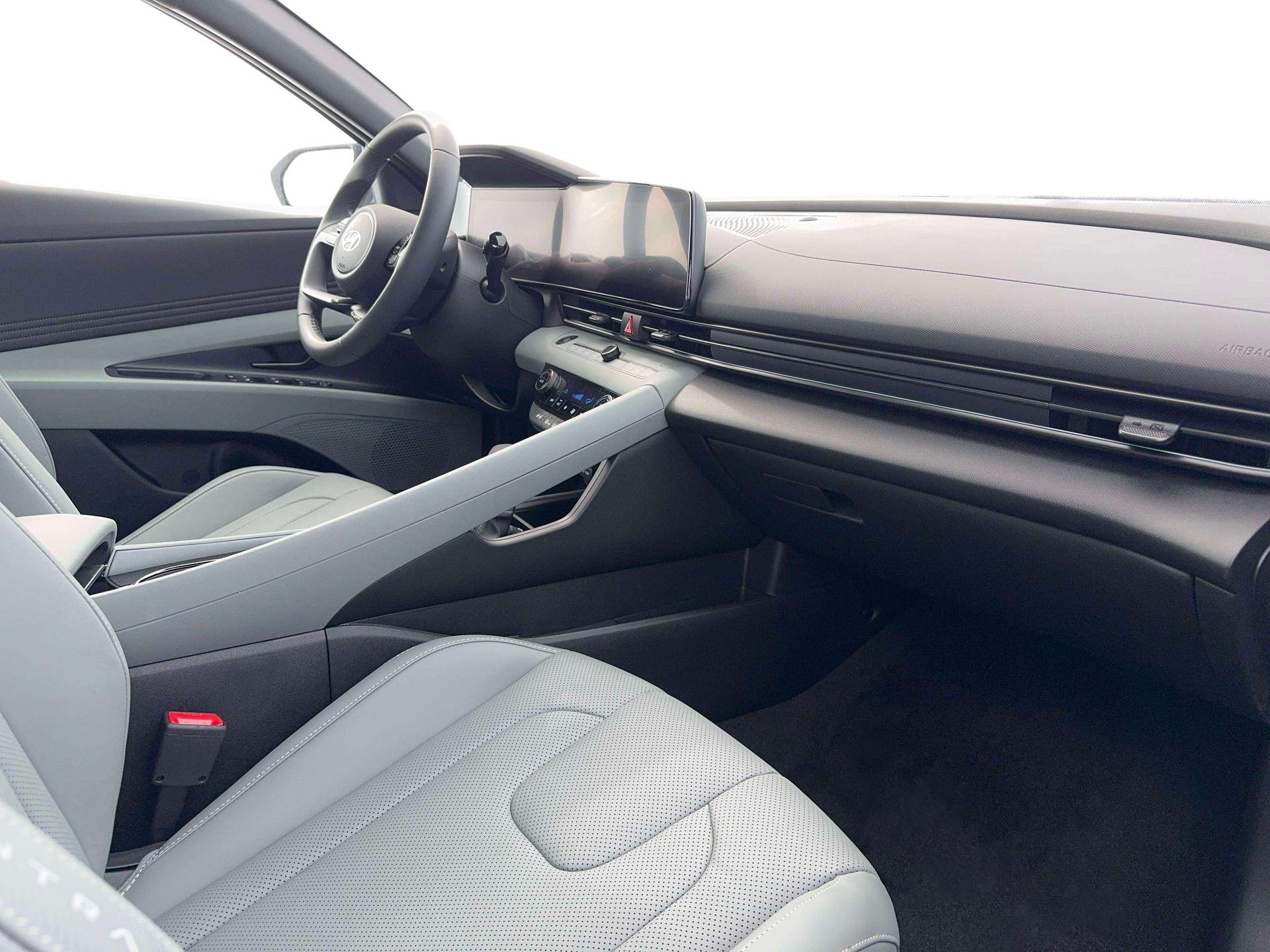 2026 Hyundai Elantra Hybrid Limited