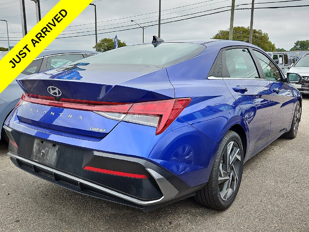 2025 Hyundai Elantra Limited
