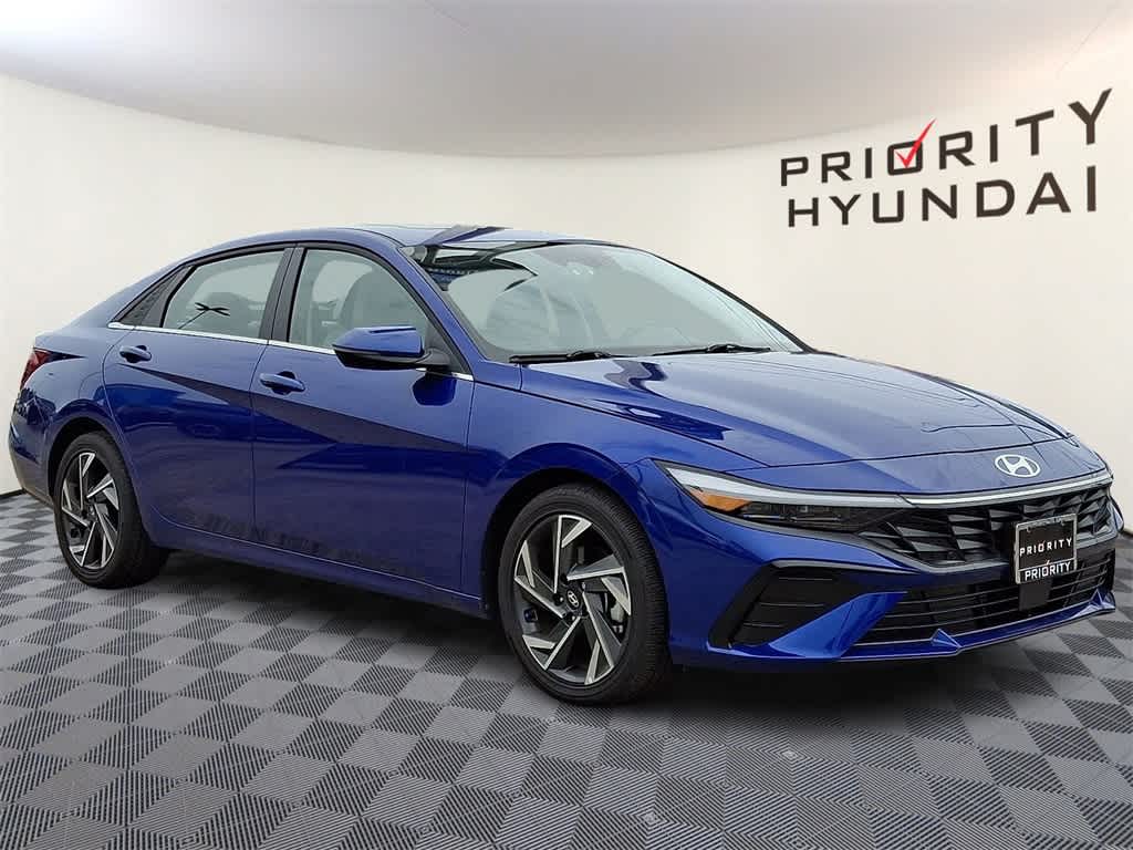 2025 Hyundai Elantra Limited