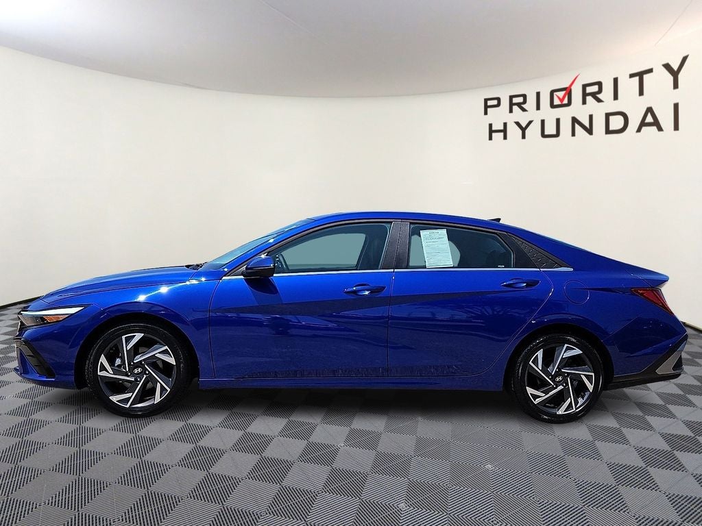 2025 Hyundai Elantra Limited