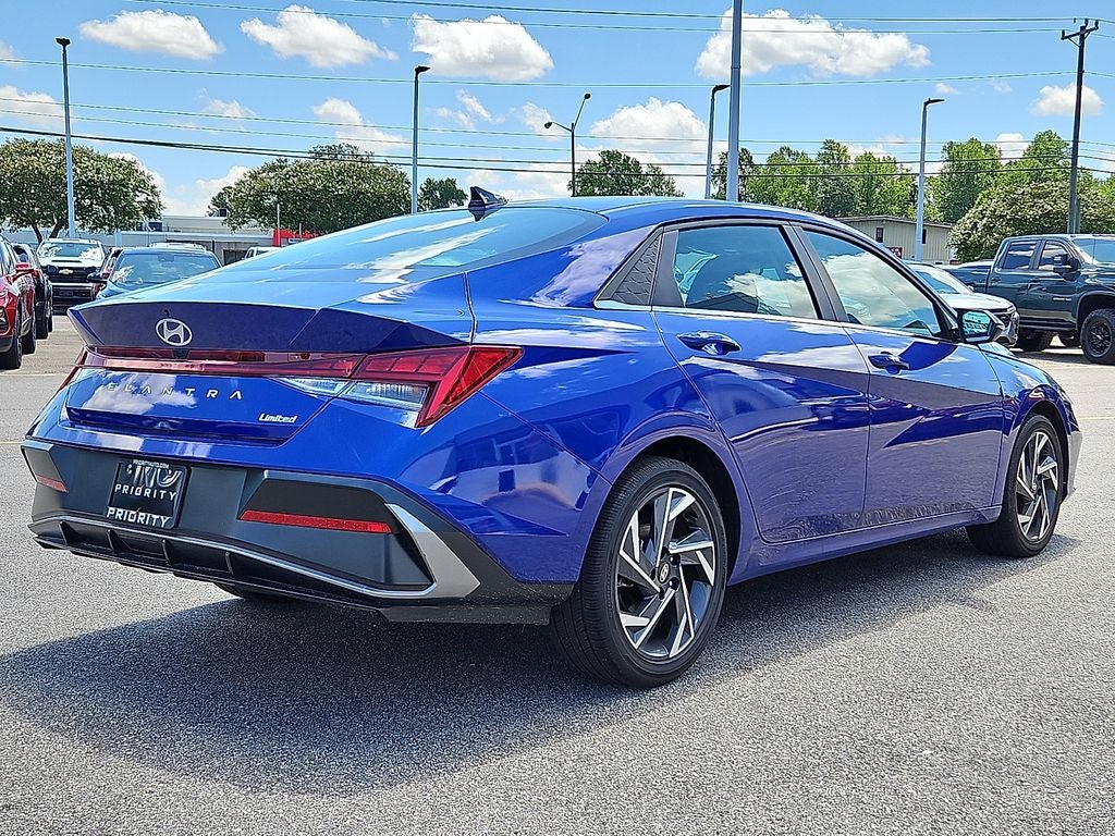 2025 Hyundai Elantra Limited