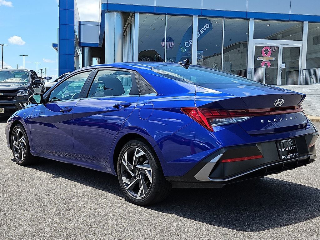 2025 Hyundai Elantra Limited