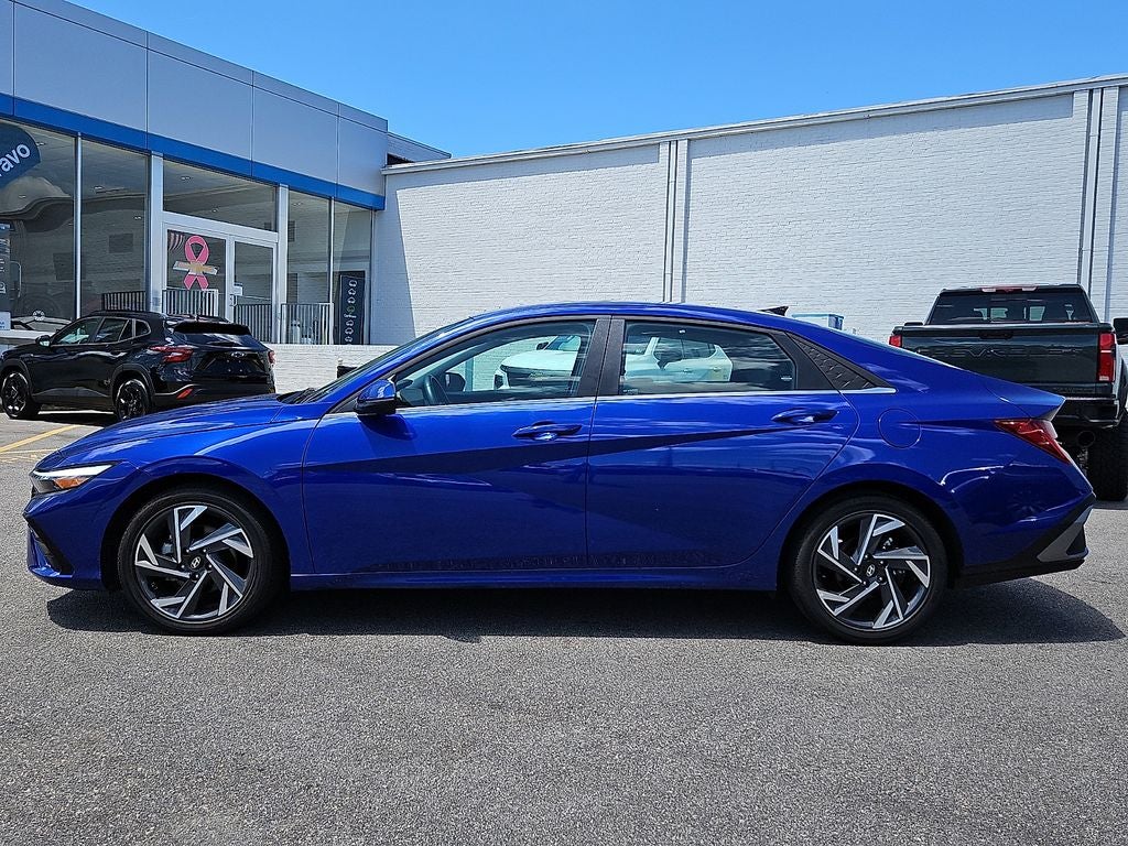 2025 Hyundai Elantra Limited