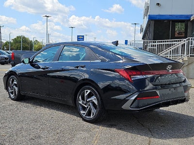 2025 Hyundai Elantra Limited