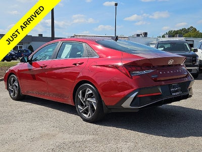 2024 Hyundai Elantra Limited