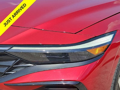2024 Hyundai Elantra Limited