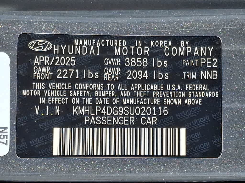 2025 Hyundai Elantra Limited
