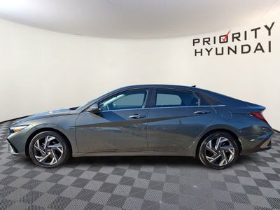 2025 Hyundai Elantra SEL Convenience