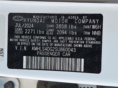 2025 Hyundai Elantra SEL Convenience