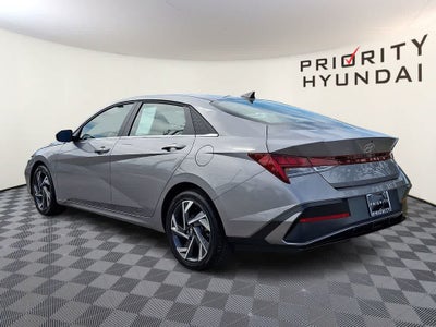 2025 Hyundai Elantra SEL Convenience