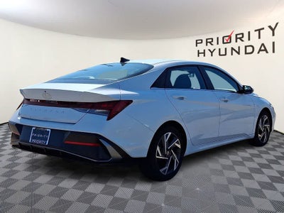 2025 Hyundai Elantra SEL Convenience
