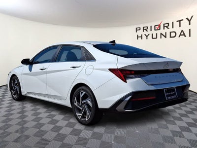2025 Hyundai Elantra SEL Convenience