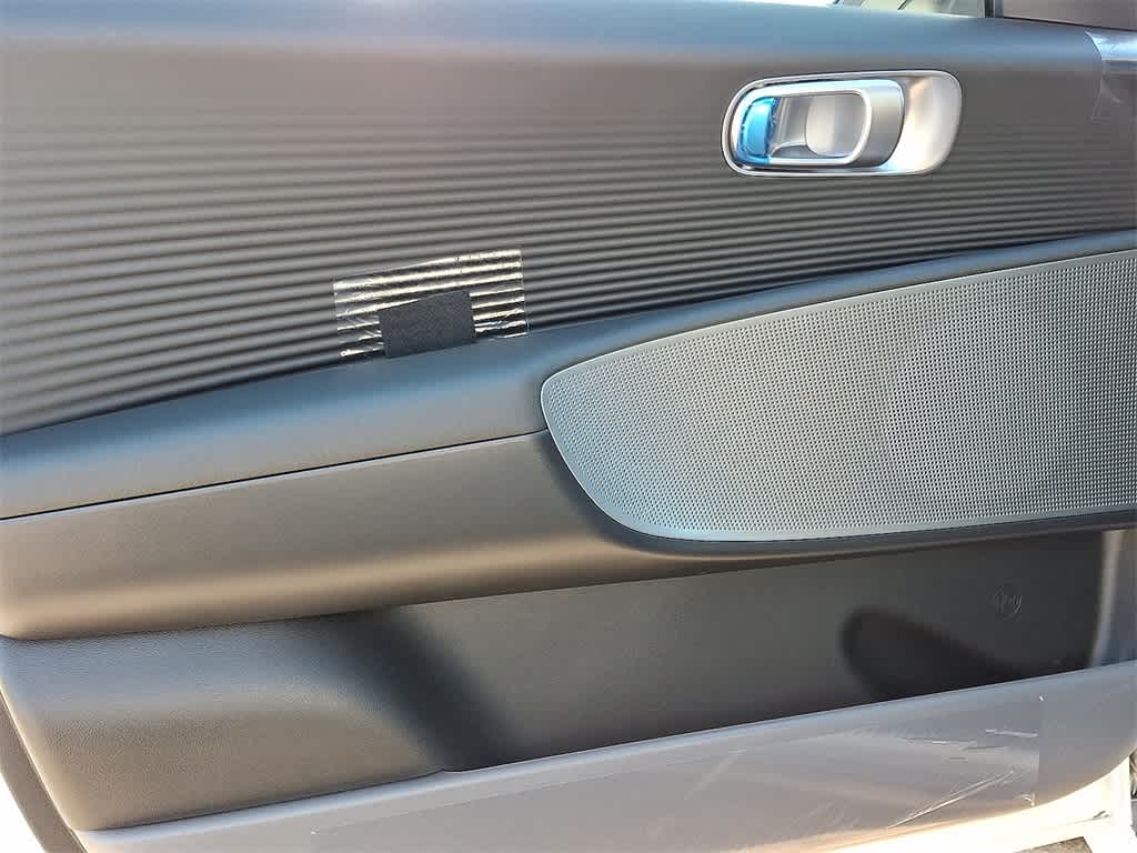 2025 Hyundai IONIQ 6 SE