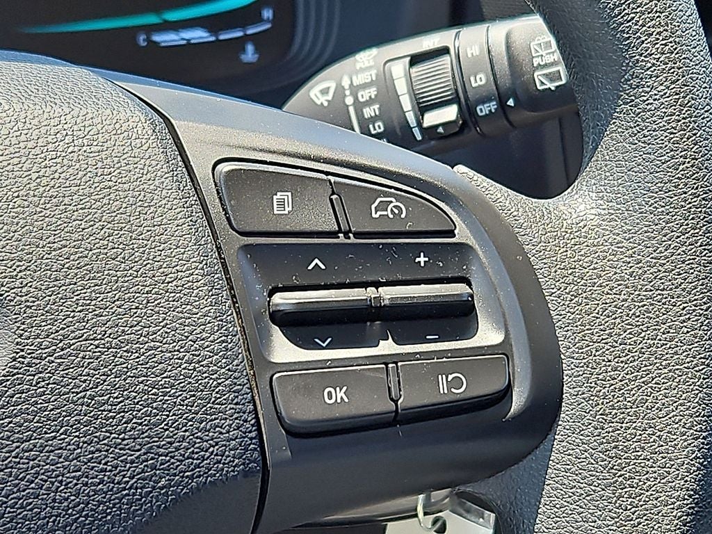 2025 Hyundai Venue SE