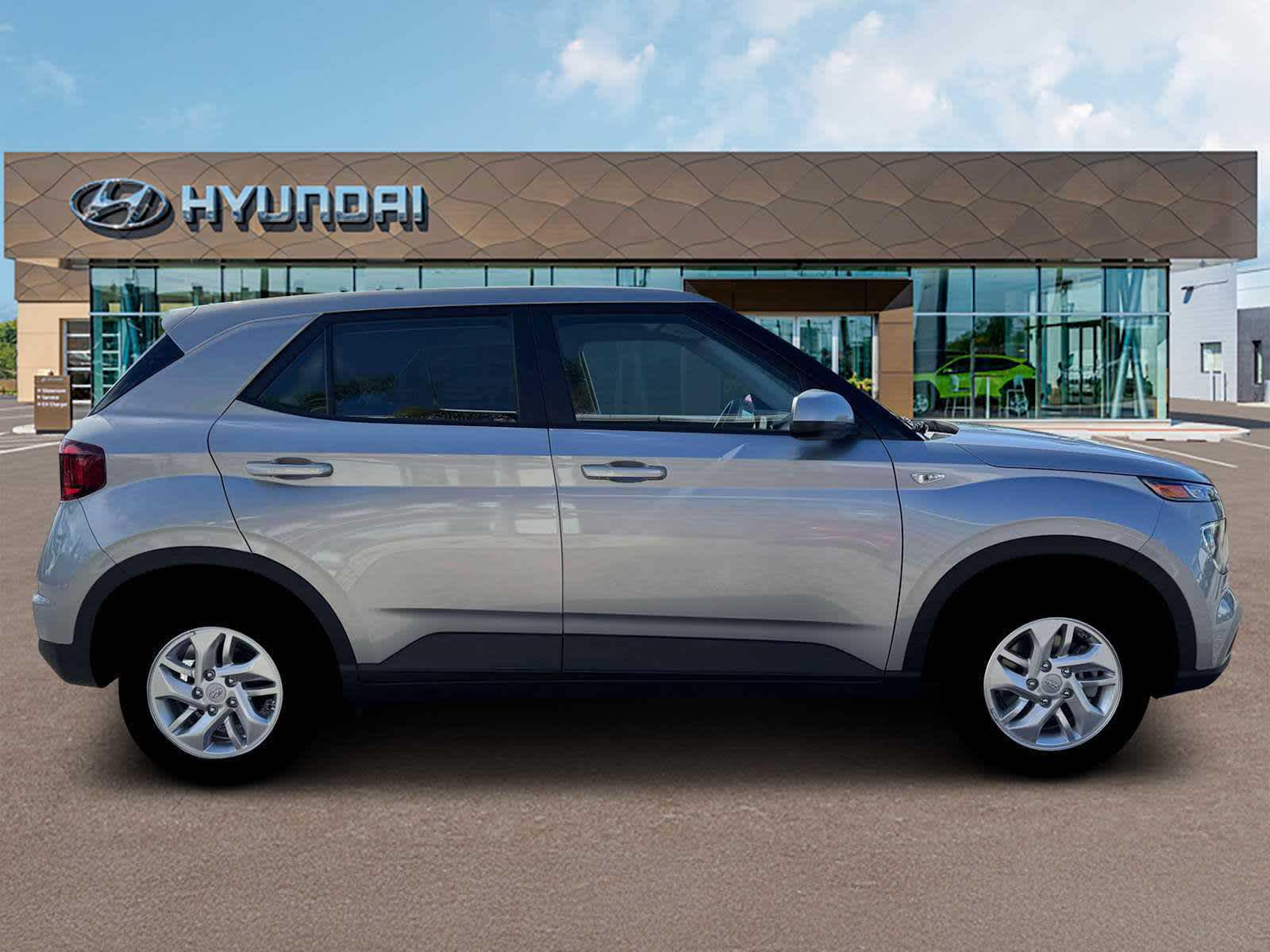 2026 Hyundai Venue SE
