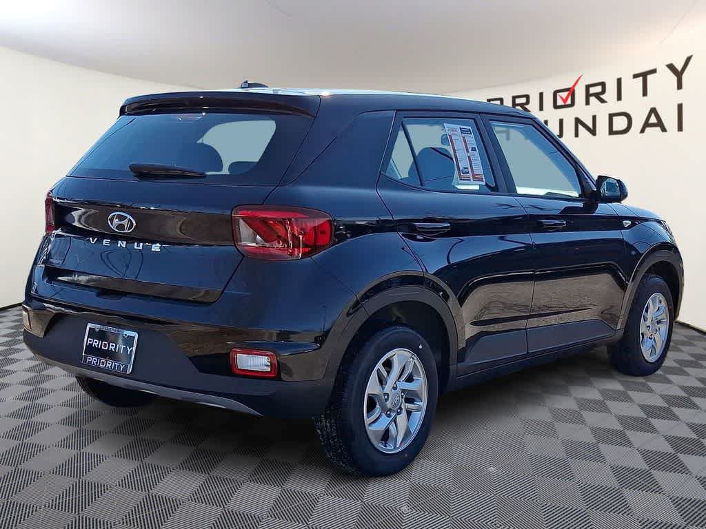 2026 Hyundai Venue SE