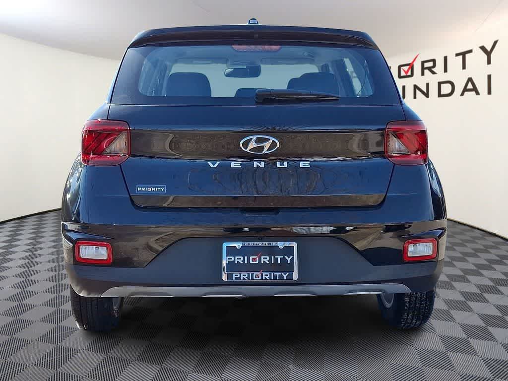 2026 Hyundai Venue SE