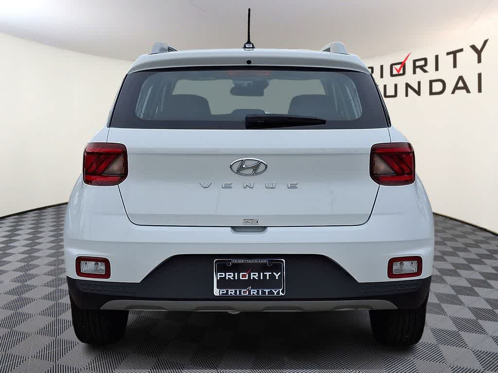 2025 Hyundai Venue SEL