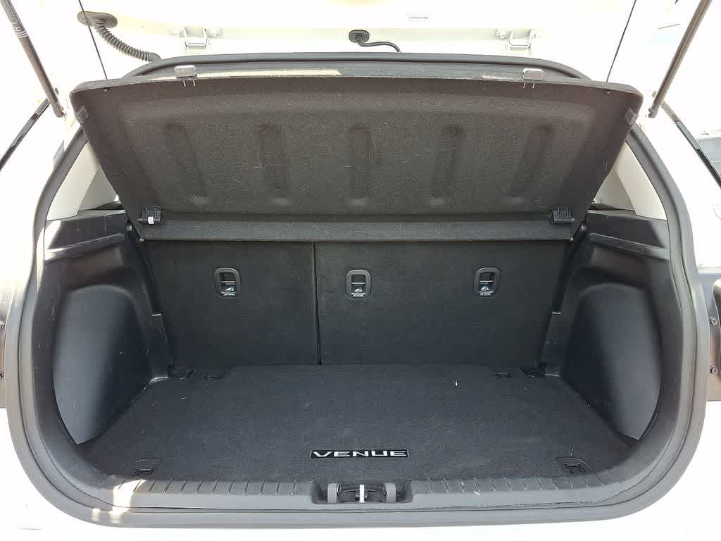 2022 Hyundai Venue SEL