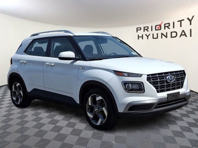 2022 Hyundai Venue SEL