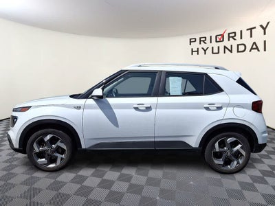 2022 Hyundai Venue SEL