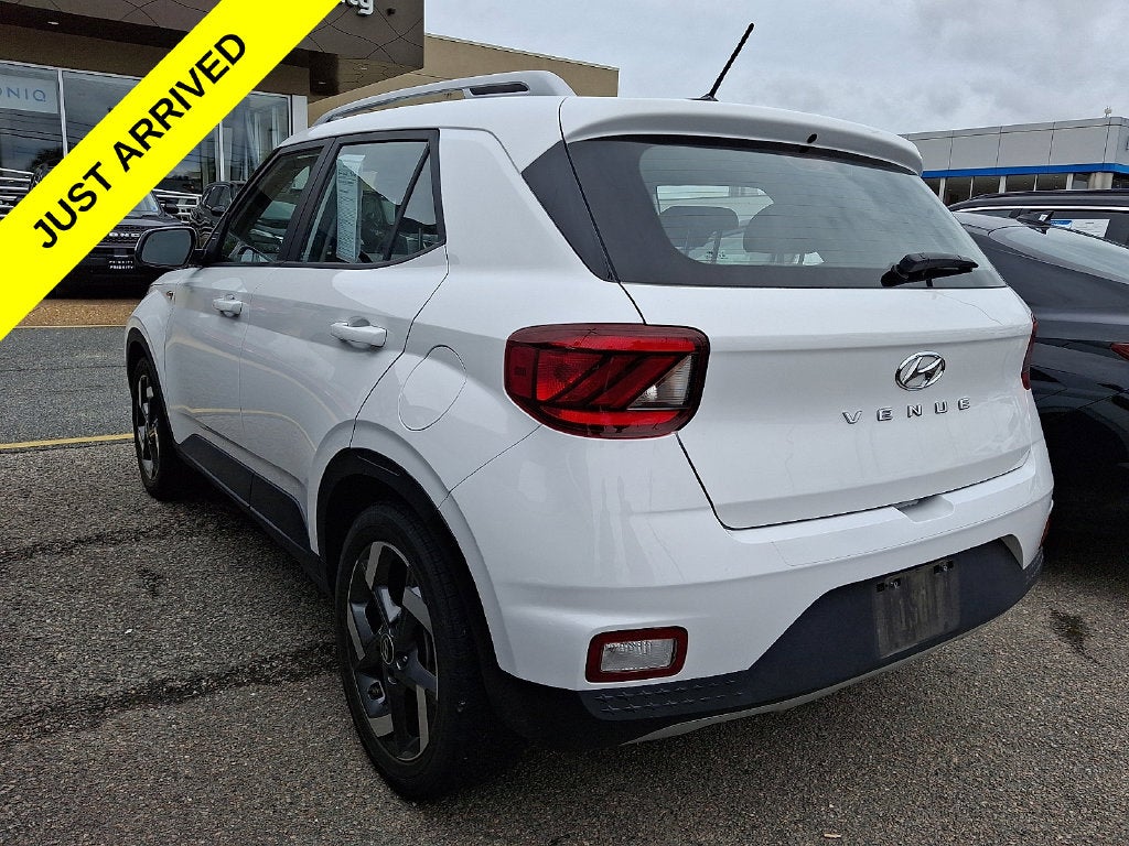 2023 Hyundai Venue SEL