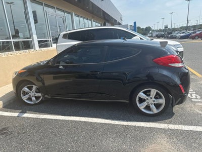 2014 Hyundai Veloster 3dr Cpe Auto w/Black Int