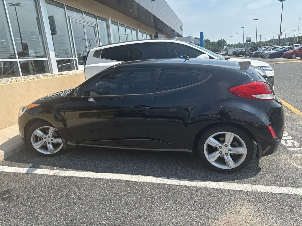 2014 Hyundai Veloster 3dr Cpe Auto w/Black Int