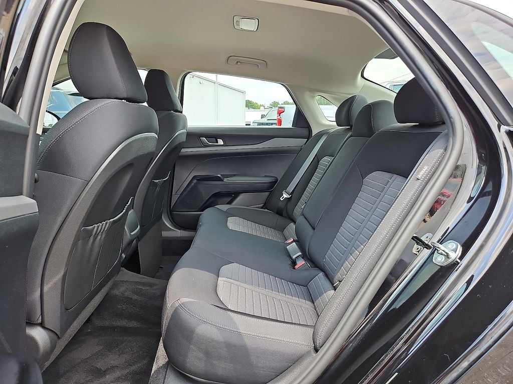 2026 Kia K5 LXS