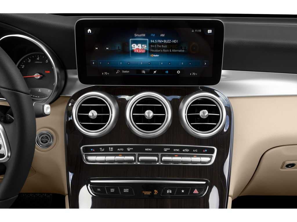 2020 Mercedes-Benz GLC 300 GLC 300