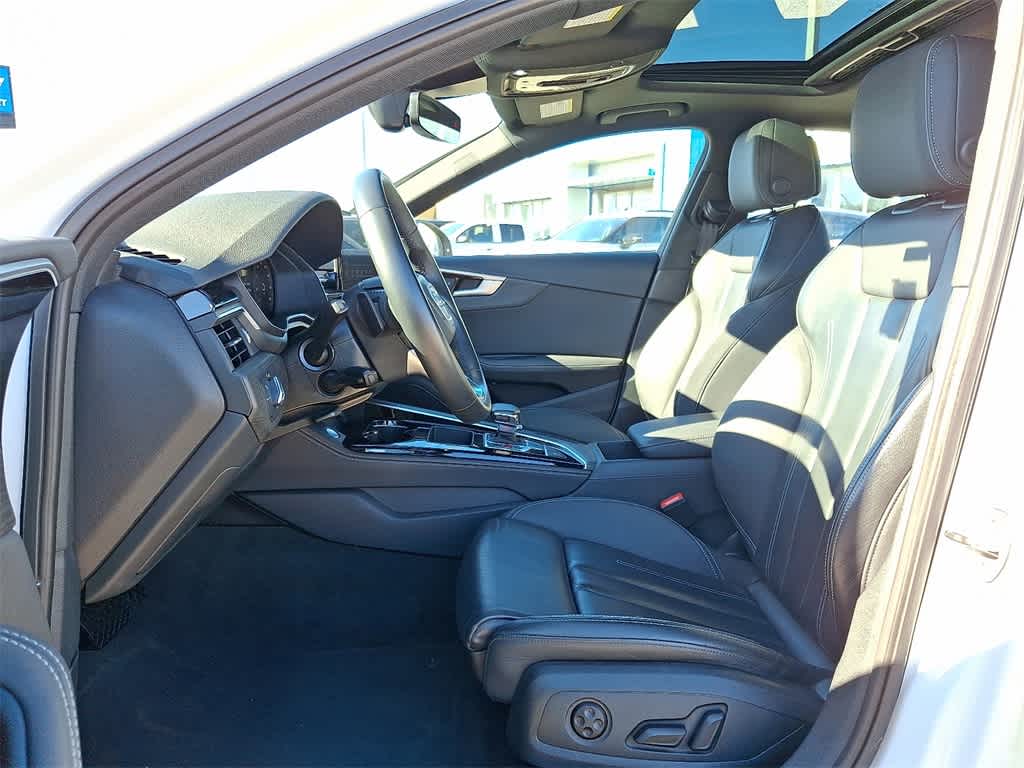 2024 Audi A4 S line Premium Plus