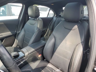 2019 Mercedes-Benz A 220 A 220
