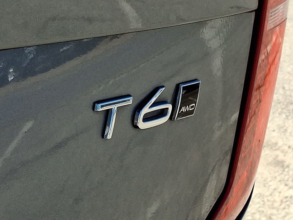 2018 Volvo XC90 Momentum