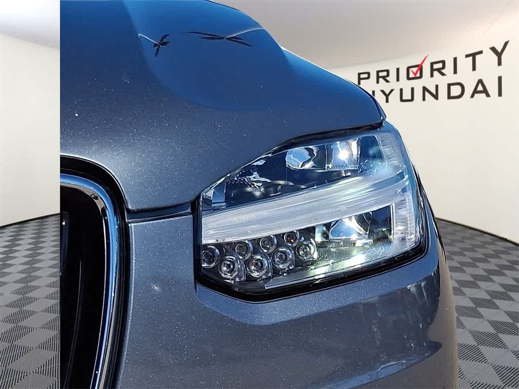 2018 Volvo XC90 Momentum