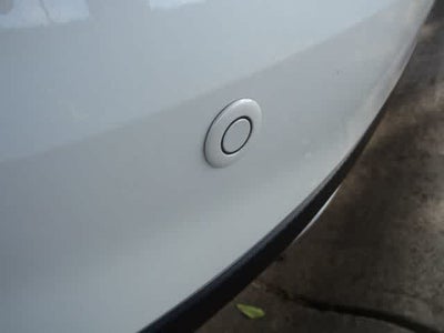 2024 Nissan Versa SR