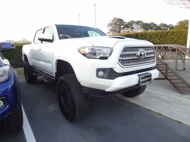 2017 Toyota Tacoma TRD Sport