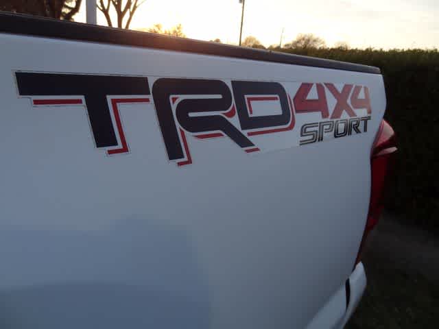 2017 Toyota Tacoma TRD Sport