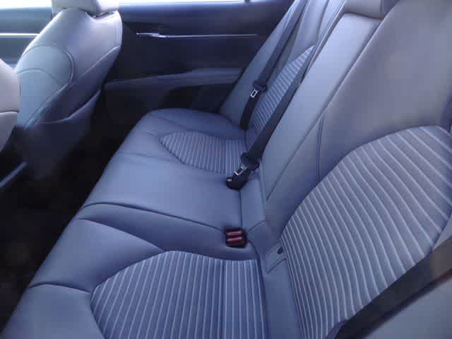 2021 Toyota Camry Hybrid SE