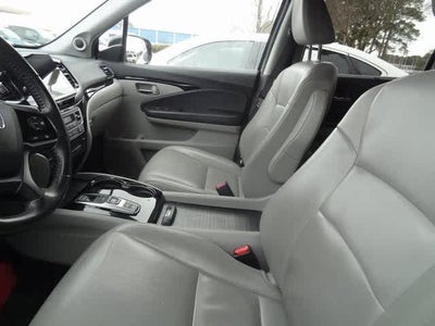 2019 Honda Pilot Touring 8-Passenger