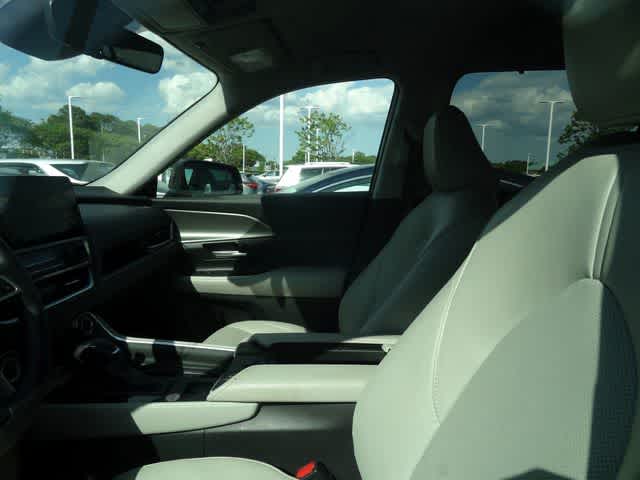 2024 Toyota Grand Highlander XLE