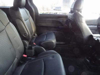 2025 Toyota Sienna Woodland Edition