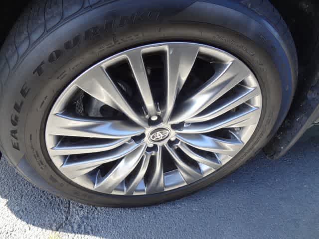 2024 Toyota Highlander Hybrid Platinum