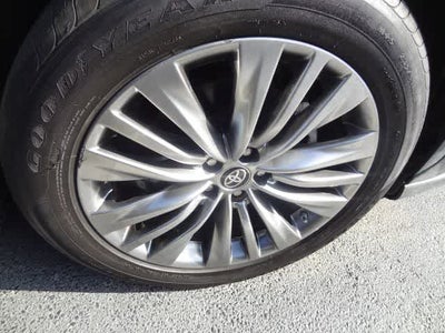 2024 Toyota Highlander Hybrid Platinum