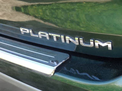 2024 Toyota Highlander Hybrid Platinum