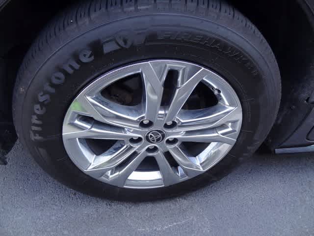 2023 Toyota Sienna Platinum